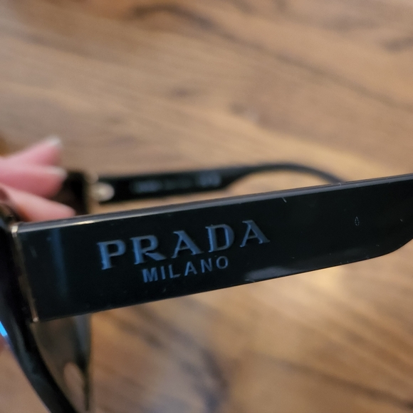 Prada Sunglasses SPR24X - Picture 3 of 6